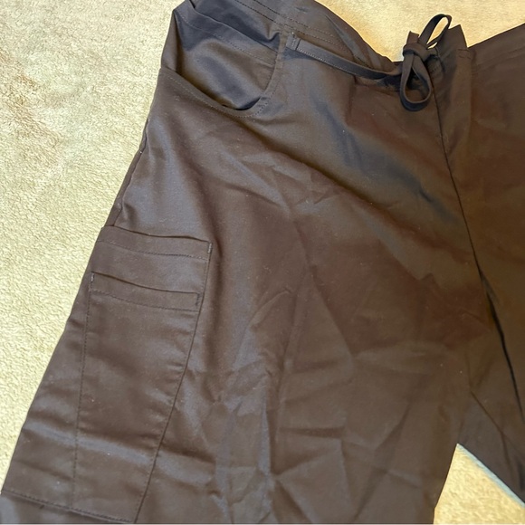 SCRUBSTAK CARGO PANT- NWT-BLACK SZ- M- STRETCH DRAWSTRING- - Picture 8 of 16